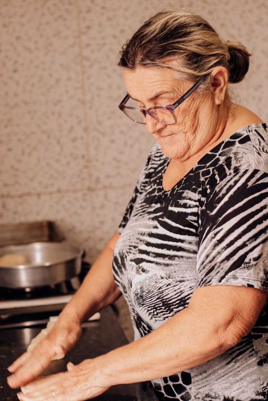 7 Ways to Keep Cooking Safely as You Age