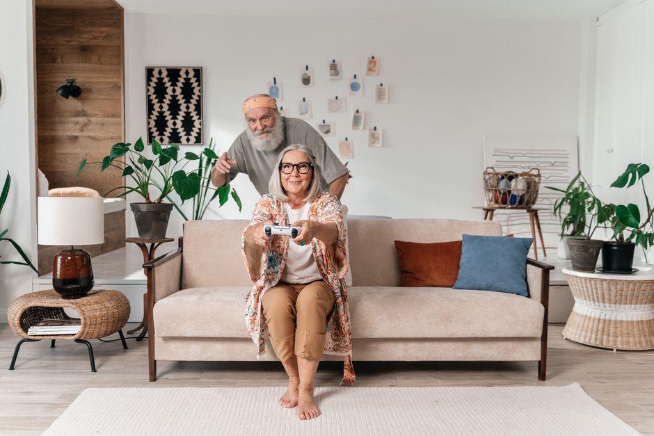 10 Things That Make Helping a Parent Age at Home Easier
