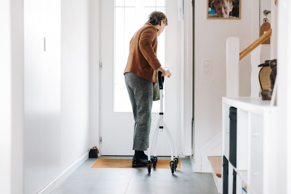 8 Ways to Help Prevent Seniors From Falling