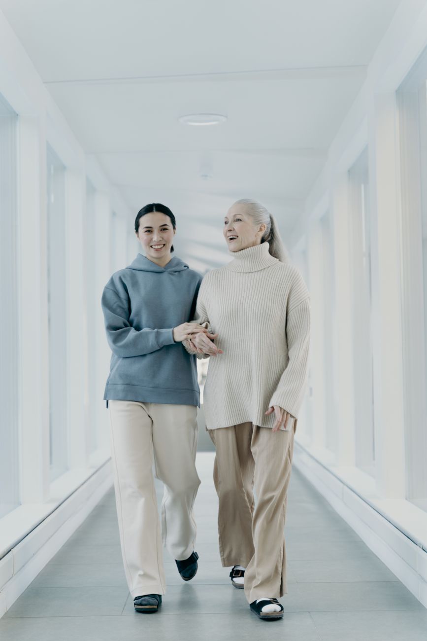 8 Ways to Keep a Loved One With Memory Loss Calm and Safe
