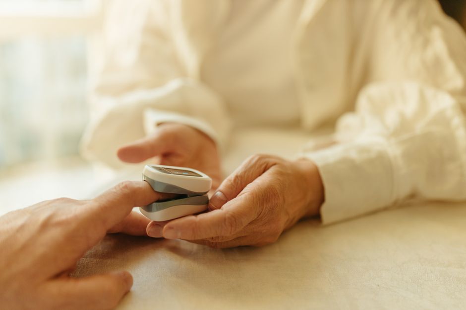How to Keep an Eye on a Parent's Health From Miles Away