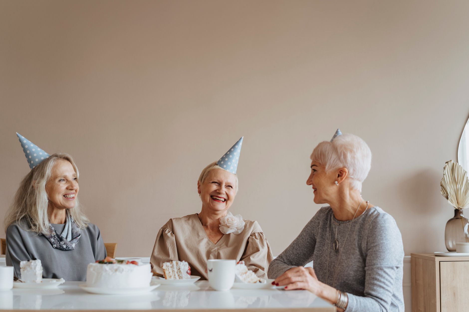 7 Practical Social Connection Ideas for Older Adults